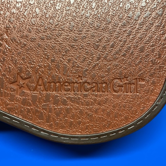 American Girl Acoustic Guitar and backpack carrying case - Picture 5 of 5